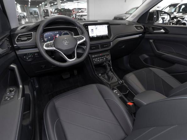 Volkswagen Tharu XR с пробегом 2026 года, цена 2 920 000 рублей, 50 км, внедорожник, Автокод Объявления