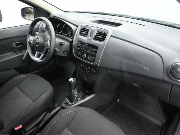 Renault Sandero II Рестайлинг с пробегом 2018 года, цена 1 229 900 рублей, 96000 км, хэтчбек, Автокод Объявления