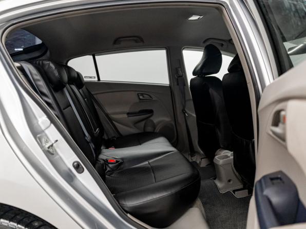 Honda Insight II с пробегом 2009 года, цена 875 000 рублей, 104000 км, хэтчбек, Автокод Объявления