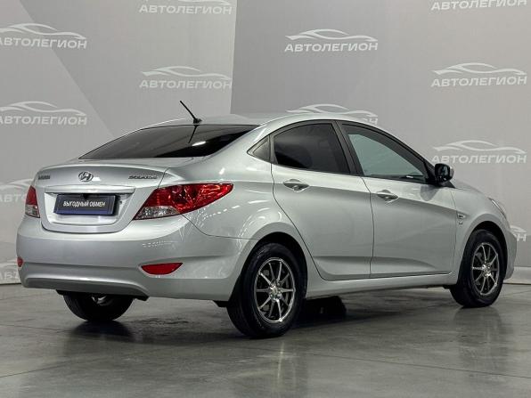 Hyundai Solaris I с пробегом 2013 года, цена 780 000 рублей, 131000 км, седан, Автокод Объявления