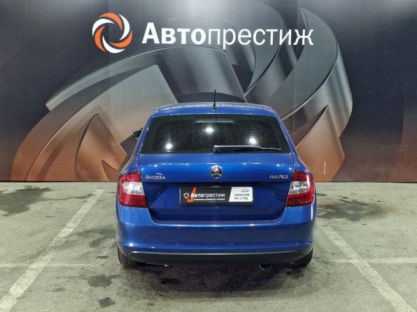 Skoda Rapid I Рестайлинг с пробегом 2019 года, цена 1 200 000 рублей, 120000 км, лифтбек, Автокод Объявления