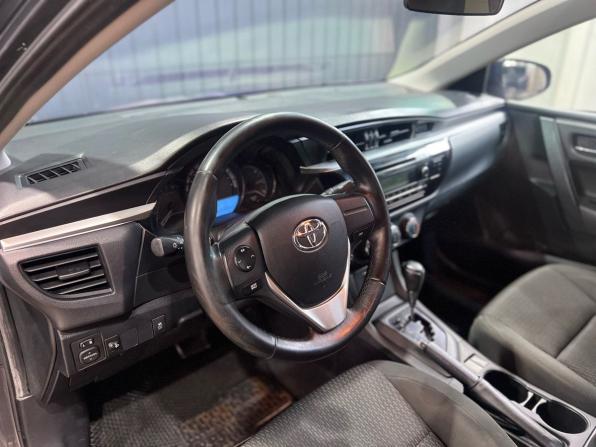Toyota Corolla XI (E160 E170 E180) с пробегом 2013 года, цена 1 189 900 рублей, 160000 км, седан, Автокод Объявления