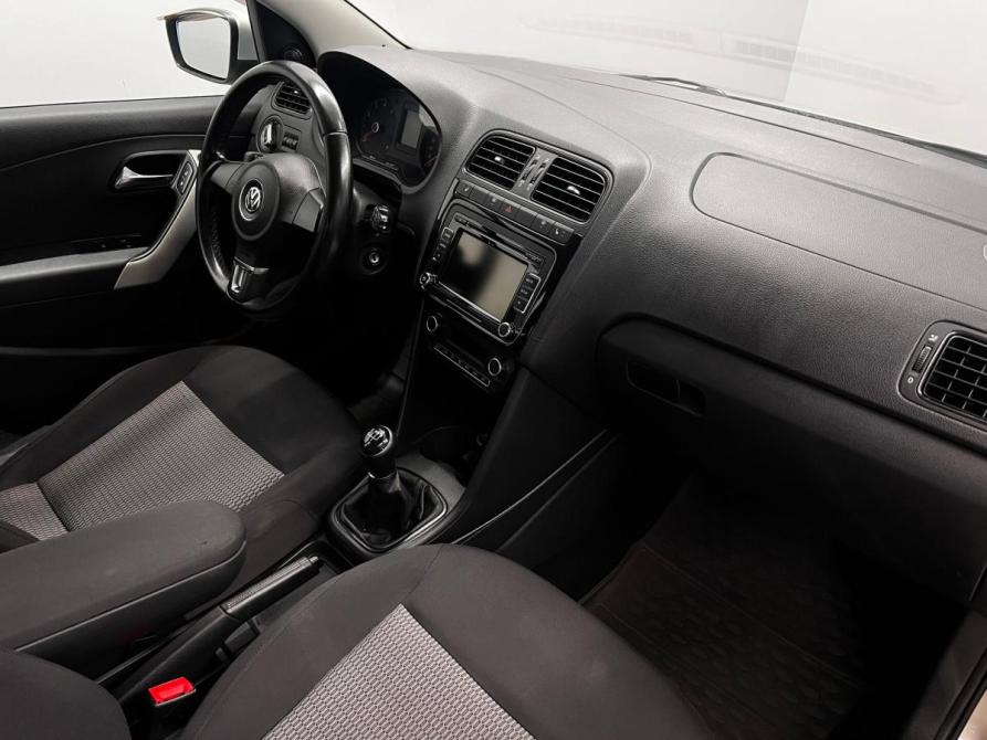 Volkswagen Polo V Санкт-Петербург  - изображение 10