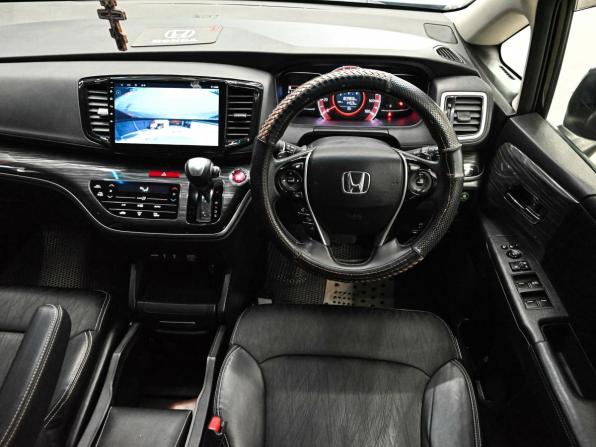 Honda Odyssey V с пробегом 2014 года, цена 2 080 000 рублей, 183964 км, минивэн, Автокод Объявления