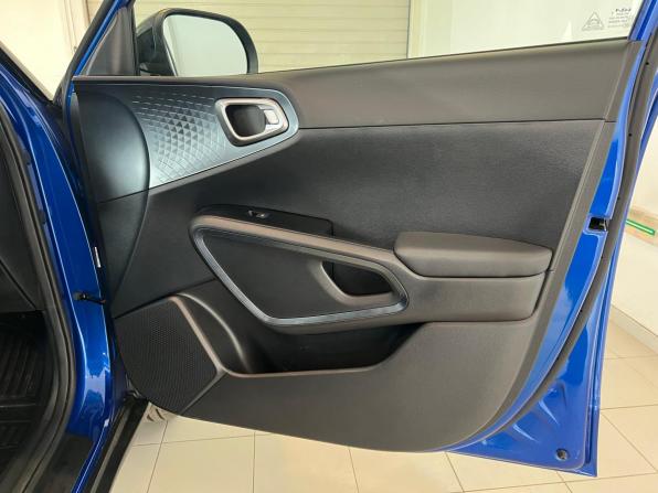 Kia Soul III с пробегом 2022 года, цена 2 650 000 рублей, 23 км, хэтчбек, Автокод Объявления