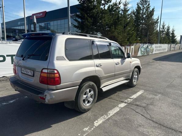 Toyota Land Cruiser 100 Series Рестайлинг 1 с пробегом 2002 года, цена 1 699 000 рублей, 357437 км, внедорожник, Автокод Объявления