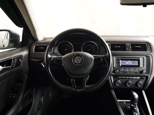 Volkswagen Jetta VI Рестайлинг с пробегом 2015 года, цена 897 000 рублей, 207577 км, седан, Автокод Объявления
