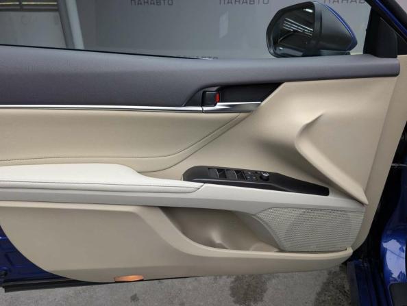 Toyota Camry VIII (XV70) Рестайлинг с пробегом 2021 года, цена 2 799 000 рублей, 129984 км, седан, Автокод Объявления