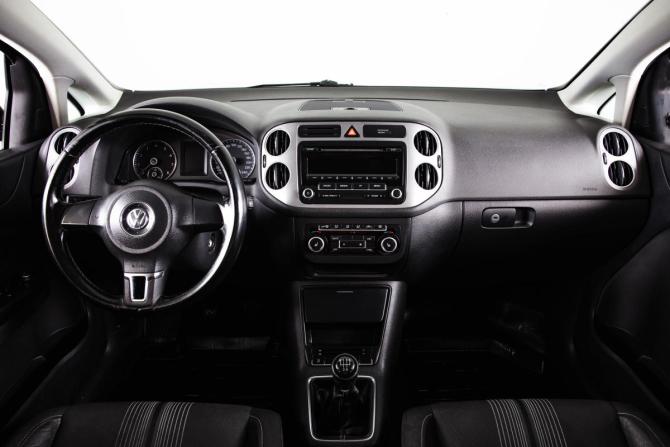 Volkswagen Golf V с пробегом 2012 года, цена 749 000 рублей, 174916 км, универсал, Автокод Объявления