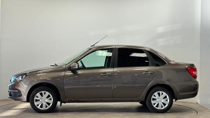 Lada (ВАЗ) Granta I Рестайлинг с пробегом 2021 года, цена 550 000 рублей, 180000 км, седан, Автокод Объявления