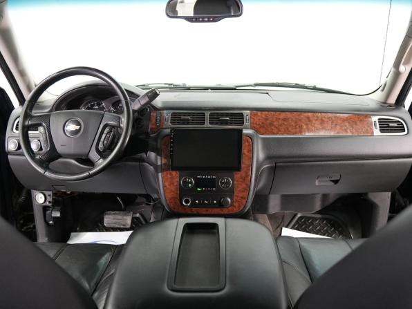 Chevrolet Avalanche II с пробегом 2006 года, цена 1 940 000 рублей, 242476 км, пикап, Автокод Объявления