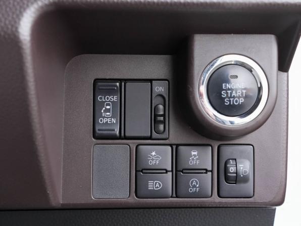 Toyota Roomy I с пробегом 2020 года, цена 1 000 000 рублей, 107858 км, микровэн, Автокод Объявления