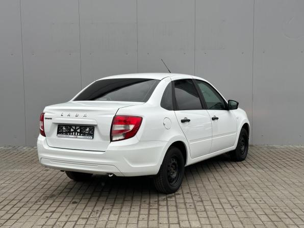 Lada (ВАЗ) Granta I Рестайлинг с пробегом 2024 года, цена 775 000 рублей, 34500 км, седан, Автокод Объявления