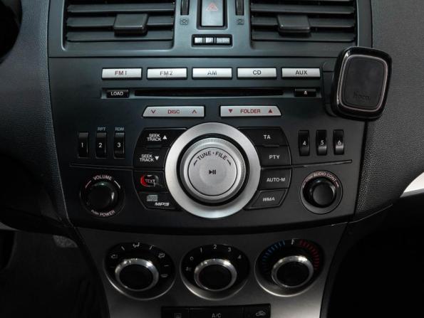 Mazda 3 II (BL) с пробегом 2010 года, цена 915 000 рублей, 267763 км, седан, Автокод Объявления