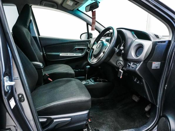 Toyota Vitz III (XP130) Рестайлинг с пробегом 2015 года, цена 920 000 рублей, 86336 км, хэтчбек, Автокод Объявления