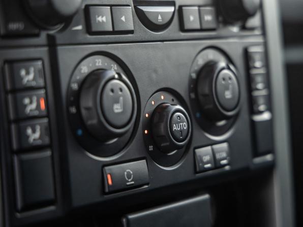 Land Rover Discovery III с пробегом 2007 года, цена 1 048 000 рублей, 316158 км, внедорожник, Автокод Объявления
