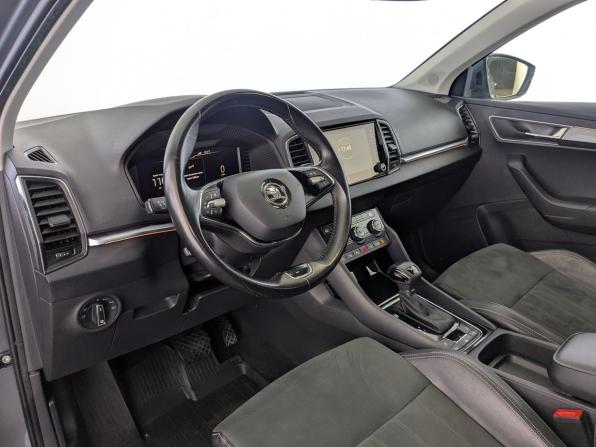 Skoda Karoq I с пробегом 2021 года, цена 2 400 000 рублей, 115292 км, внедорожник, Автокод Объявления