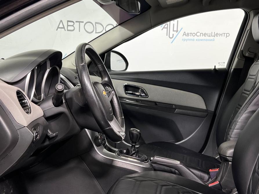 Chevrolet Cruze I Рестайлинг Москва  - изображение 7