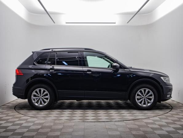 Volkswagen Tiguan II с пробегом 2019 года, цена 2 195 000 рублей, 120307 км, внедорожник, Автокод Объявления