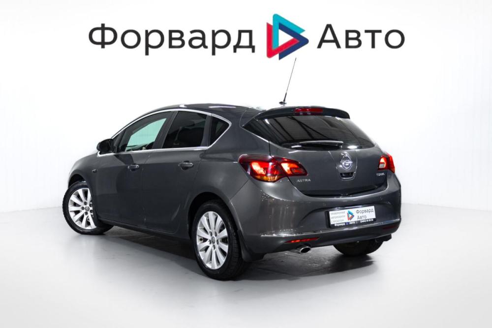 Opel Astra J Рестайлинг Тюмень  - изображение 6