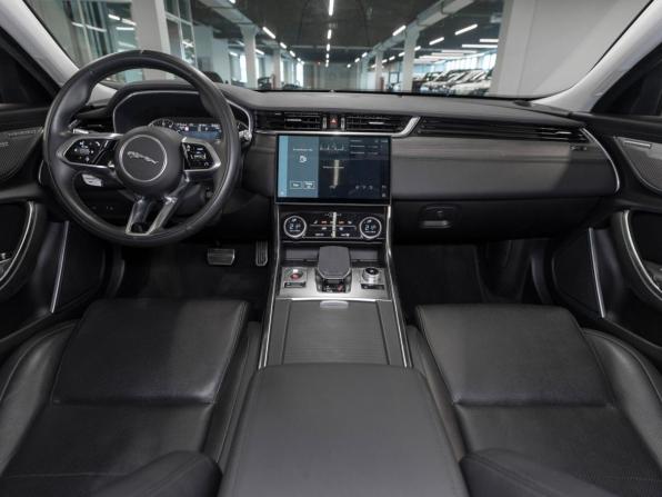 Jaguar XF II Рестайлинг с пробегом 2021 года, цена 4 500 000 рублей, 38223 км, седан, Автокод Объявления