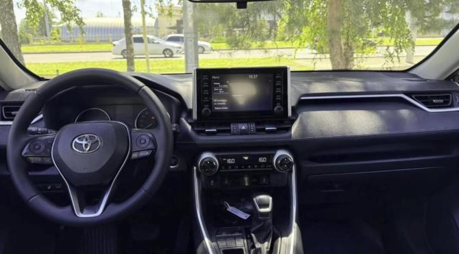 Toyota RAV4 V (XA50) с пробегом 2019 года, цена 2 690 000 рублей, 192863 км, внедорожник, Автокод Объявления