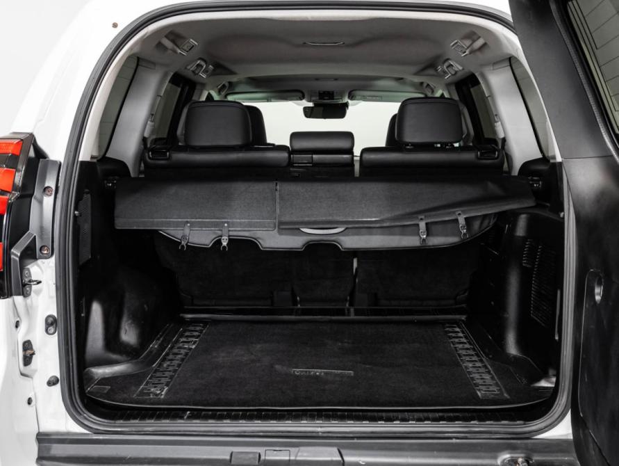 Toyota Land Cruiser Prado 150 Series Рестайлинг 2 Санкт-Петербург  - изображение 33