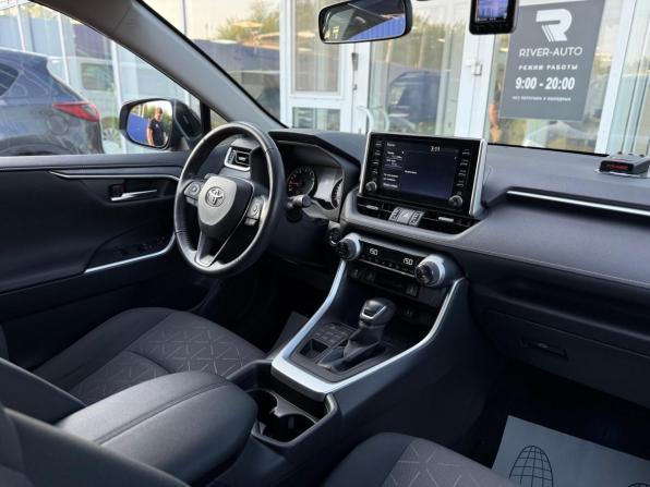 Toyota RAV4 V (XA50) с пробегом 2020 года, цена 3 300 000 рублей, 21778 км, внедорожник, Автокод Объявления