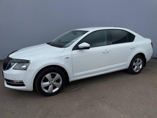 Skoda Octavia III (A7) Рестайлинг с пробегом 2018 года, цена 1 450 000 рублей, 147908 км, лифтбек, Автокод Объявления