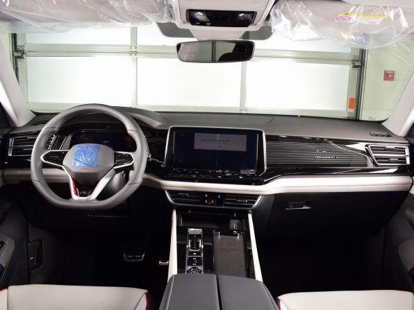 Volkswagen Teramont I Рестайлинг (China Market) с пробегом 2026 года, цена 4 999 995 рублей, 23 км, внедорожник, Автокод Объявления
