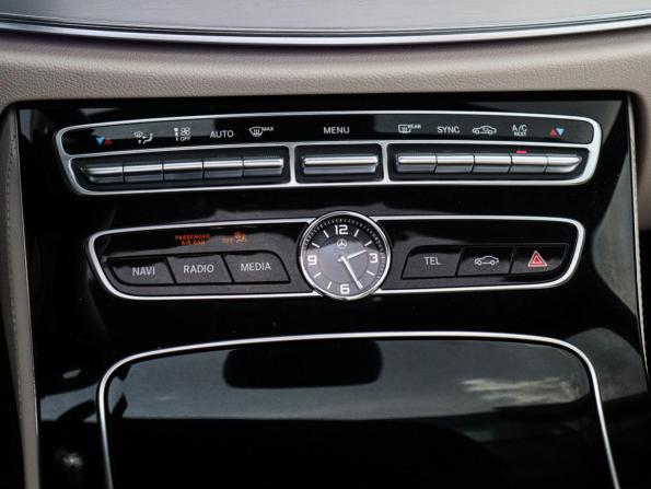 Mercedes-Benz E-Класс V (W213 S213 C238) с пробегом 2019 года, цена 5 800 000 рублей, 44983 км, кабриолет, Автокод Объявления