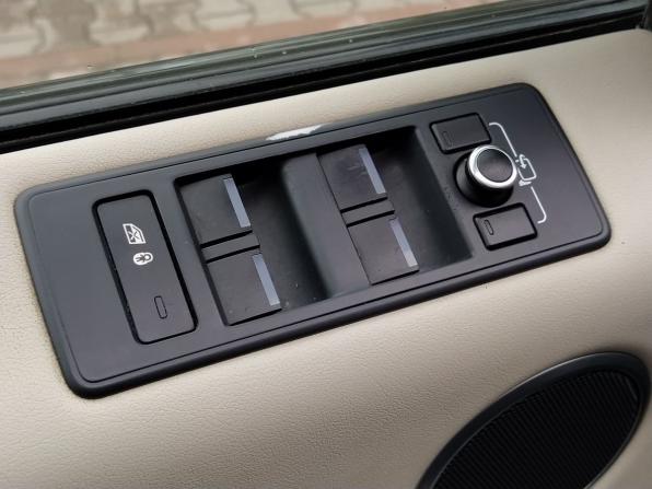 Land Rover Range Rover Sport II с пробегом 2015 года, цена 3 250 000 рублей, 134500 км, внедорожник, Автокод Объявления