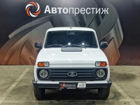 Lada (ВАЗ) Niva Legend с пробегом 2024 года, цена 840 000 рублей, 3660 км, внедорожник, Автокод Объявления