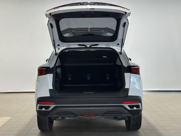 Omoda C5 I с пробегом 2024 года, цена 1 990 000 рублей, 10814 км, внедорожник, Автокод Объявления