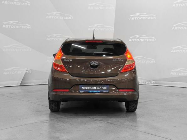Hyundai Solaris I Рестайлинг с пробегом 2015 года, цена 830 000 рублей, 125312 км, хэтчбек, Автокод Объявления