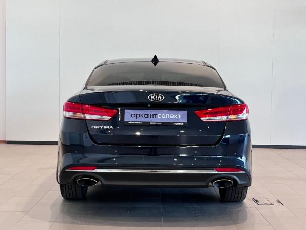Kia Optima IV с пробегом 2018 года, цена 1 699 000 рублей, 195156 км, седан, Автокод Объявления