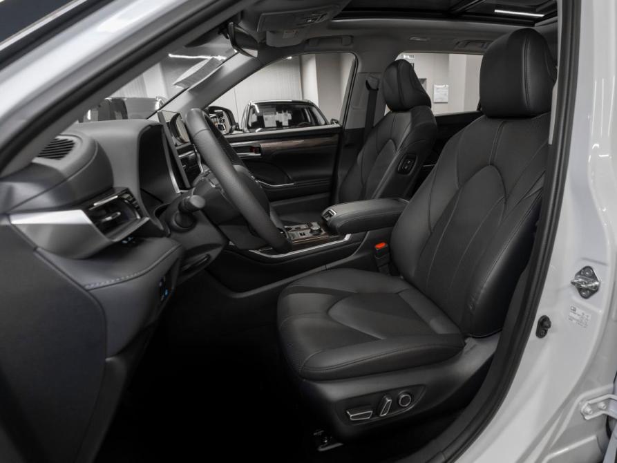 Toyota Highlander IV (XU70) Москва  - изображение 9