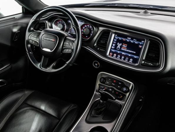 Dodge Challenger III Рестайлинг 2 с пробегом 2020 года, цена 3 685 000 рублей, 45176 км, купе, Автокод Объявления