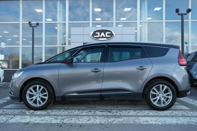Renault Scenic IV с пробегом 2018 года, цена 1 650 000 рублей, 131000 км, минивэн, Автокод Объявления