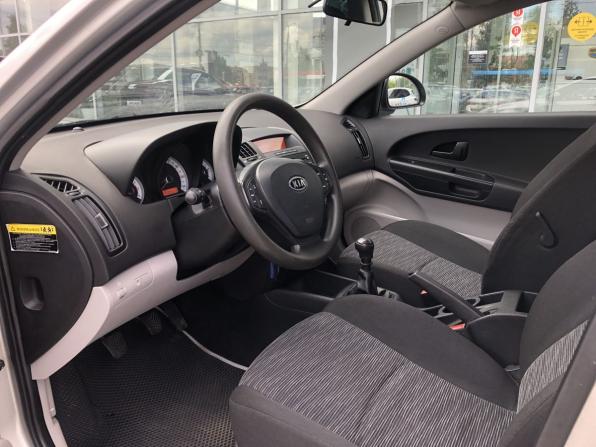 Kia Ceed I с пробегом 2007 года, цена 510 000 рублей, 243855 км, хэтчбек, Автокод Объявления