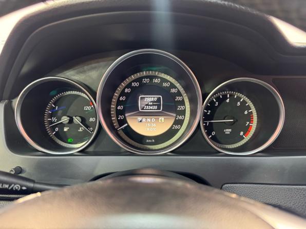 Mercedes-Benz C-Класс III (W204) Рестайлинг с пробегом 2011 года, цена 1 340 000 рублей, 233436 км, седан, Автокод Объявления