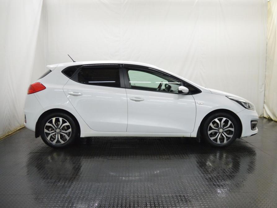 Kia Ceed II Рестайлинг Санкт-Петербург  - изображение 4