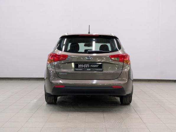 Kia Ceed II с пробегом 2015 года, цена 1 255 000 рублей, 118804 км, универсал, Автокод Объявления