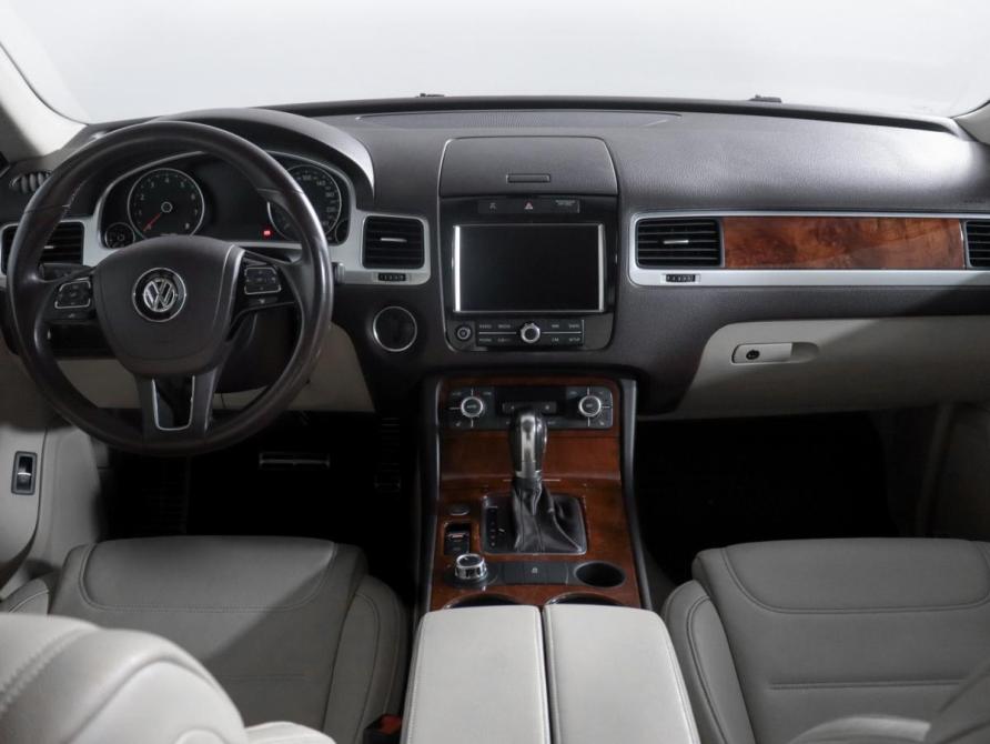 Volkswagen Touareg II Москва  - изображение 12