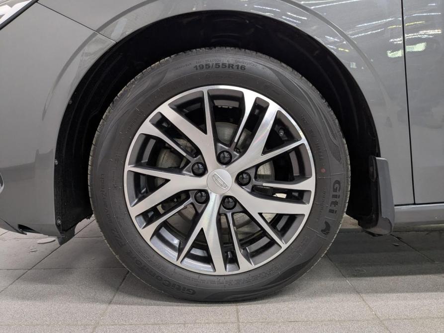 Geely Emgrand II Москва  - изображение 12