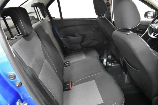 Renault Logan II Рестайлинг с пробегом 2022 года, цена 1 400 000 рублей, 32022 км, седан, Автокод Объявления