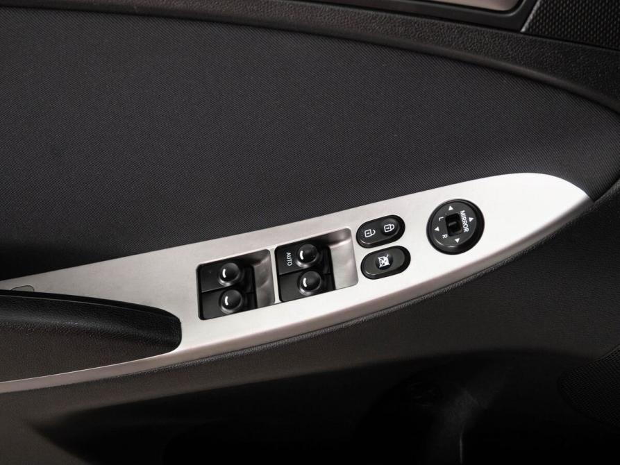 Hyundai Solaris I Рестайлинг Казань  - изображение 15