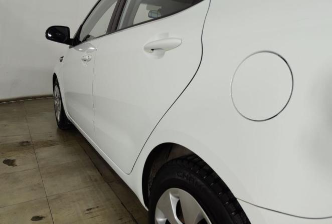 Kia Rio III Рестайлинг с пробегом 2015 года, цена 1 050 000 рублей, 166000 км, седан, Автокод Объявления