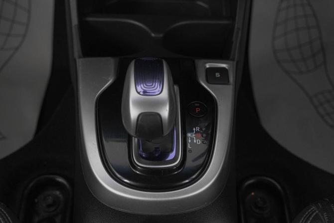 Honda Fit III с пробегом 2016 года, цена 1 199 000 рублей, 84000 км, хэтчбек, Автокод Объявления