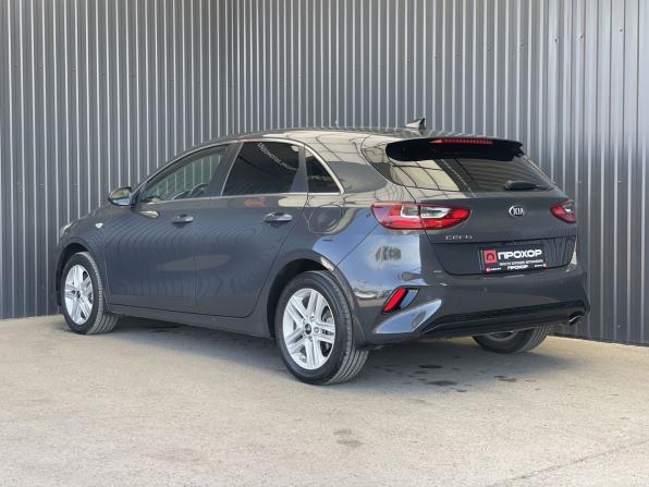Kia Ceed III с пробегом 2019 года, цена 1 677 000 рублей, 113086 км, хэтчбек, Автокод Объявления